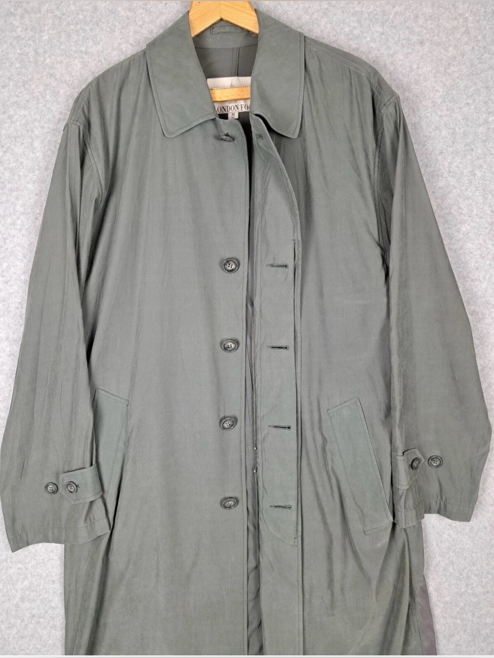 Iconic Vintage London Fog Men’s Olive Green Trench Raincoat - Men’s Medium Reg